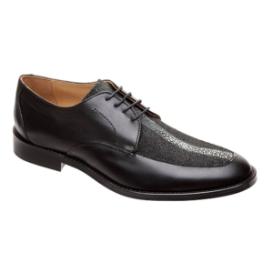 Blucher negro de floreta en mantarraya reyna y vacuno